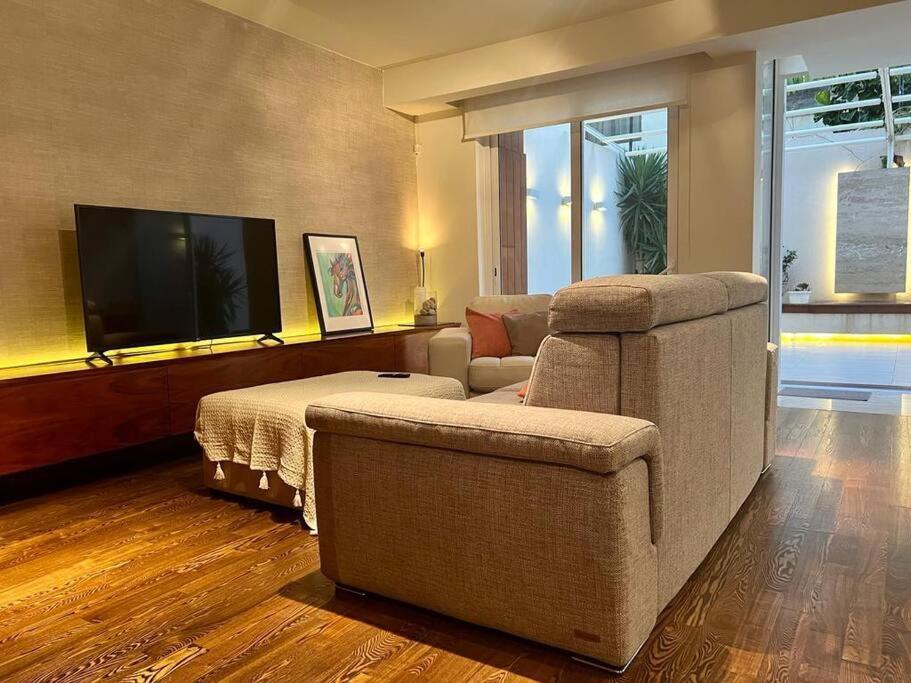 Pembroke St Julians Luxury, Comfort, Location 外观 照片