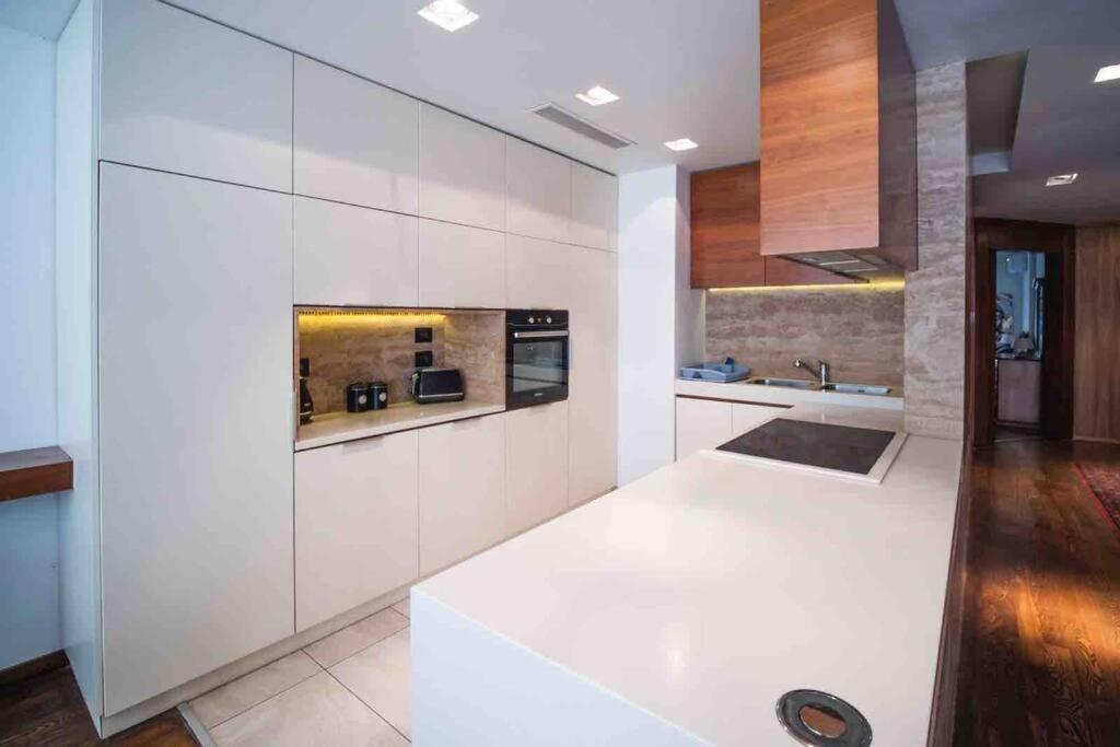 Pembroke St Julians Luxury, Comfort, Location 外观 照片